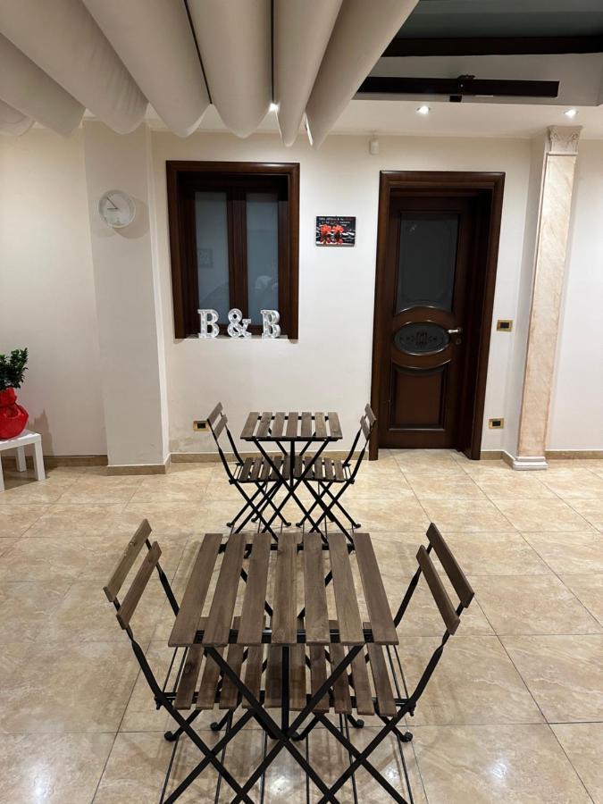 B&B Wanderlust Catania Bagian luar foto